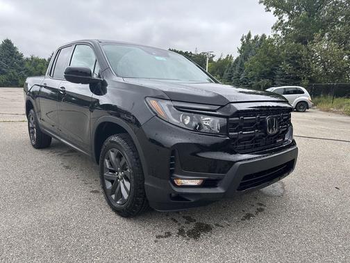 Crystal Black Pearl 2026 Honda Ridgeline Sport