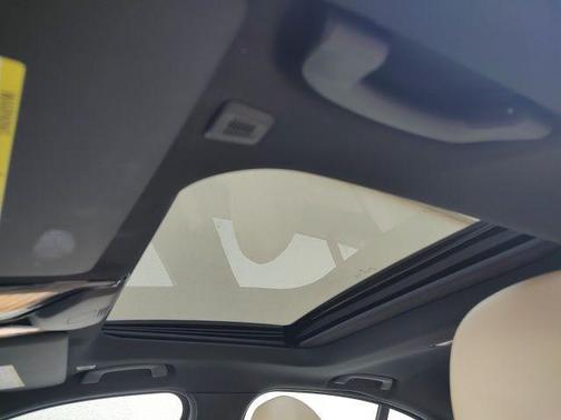 2021 BMW 330e Base