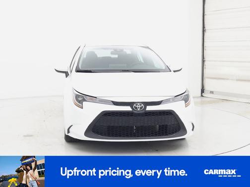 White 2020 Toyota Corolla LE