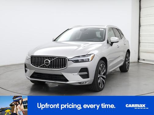 2023 Volvo XC60 B5 Ultimate Bright Theme