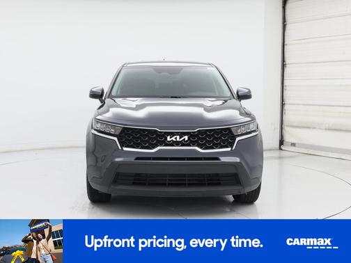 Gray 2023 Kia Sorento LX