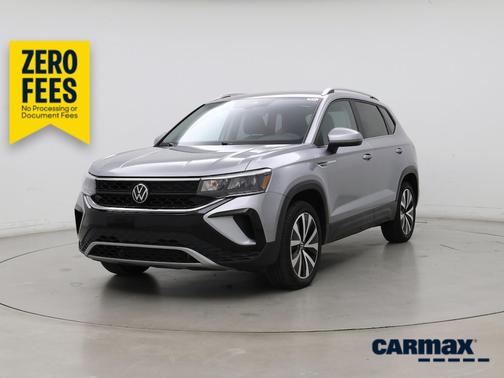 Silver 2023 Volkswagen Taos SE