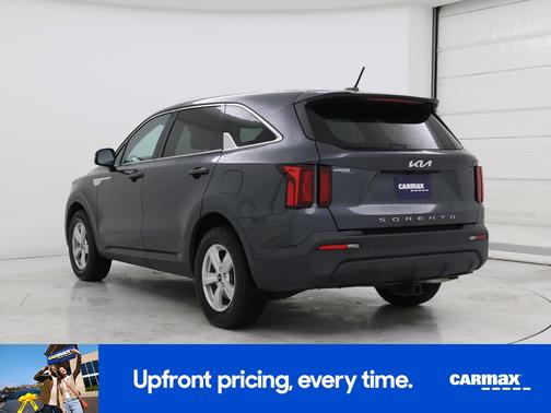 2022 Kia Sorento LX