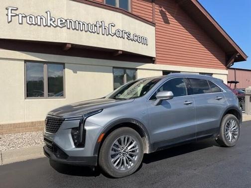 2025 Cadillac XT4 Premium Luxury