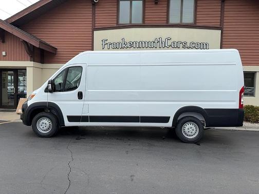 White 2026 RAM ProMaster 3500 High Roof