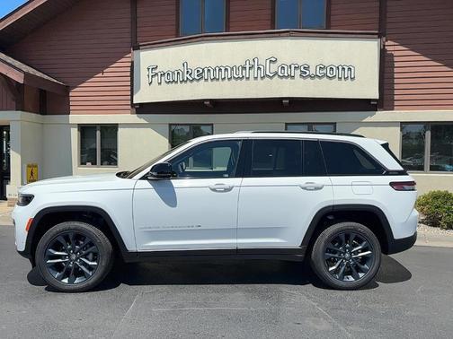 White 2026 Jeep Grand Cherokee 85th Anniversary Edition 4x4