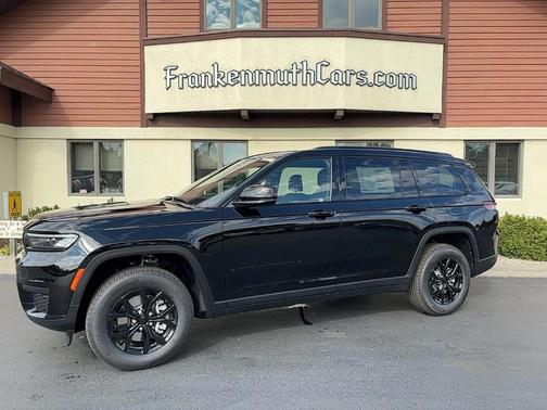 2025 Jeep Grand Cherokee L Laredo