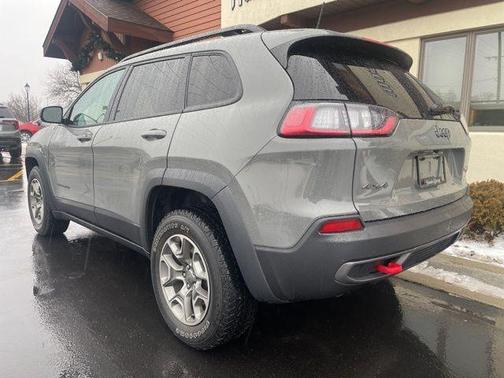 2022 Jeep Cherokee Trailhawk