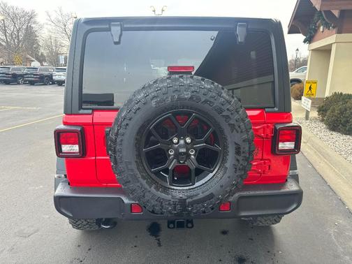 2025 Jeep Wrangler Sport