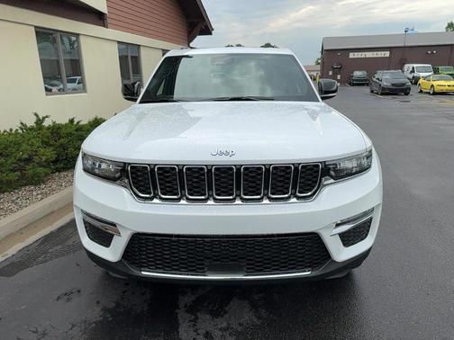 2025 Jeep Grand Cherokee 4xe Base