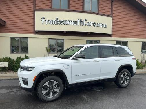 2025 Jeep Grand Cherokee 4xe Base
