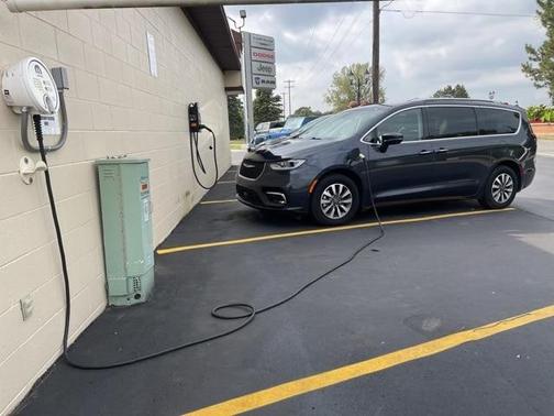 2021 Chrysler Pacifica Hybrid Touring L
