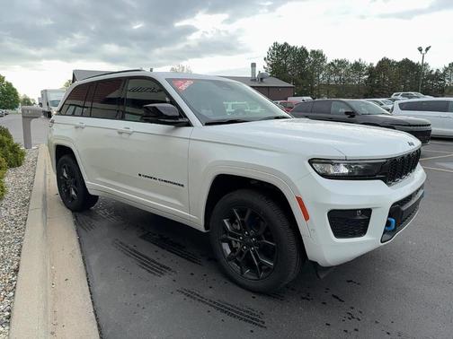 2025 Jeep Grand Cherokee 4xe Base