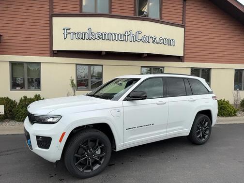 2025 Jeep Grand Cherokee 4xe Base