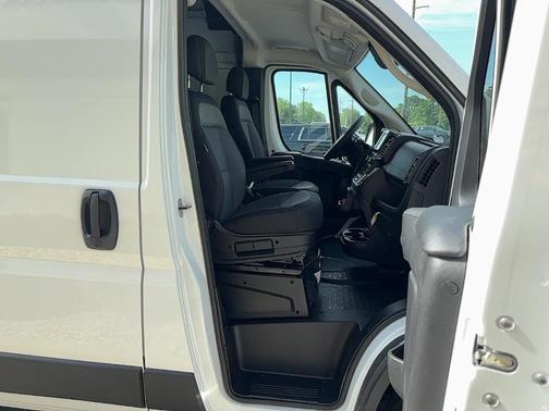 White 2026 RAM ProMaster 3500 High Roof