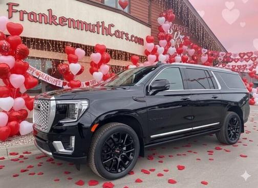 2023 GMC Yukon XL Denali