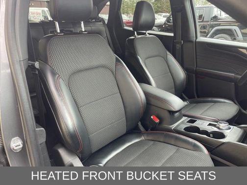 Carbonized Gray Metallic 2024 Ford Escape ST-Line