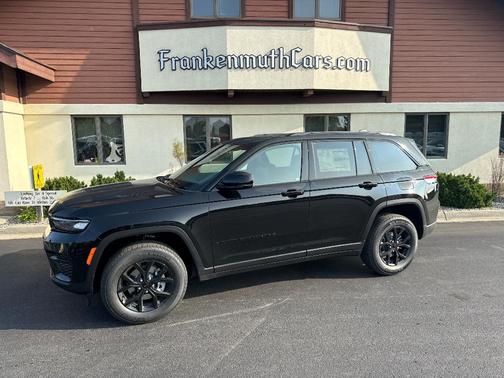 2024 Jeep Grand Cherokee Laredo