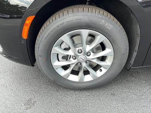 2026 Chrysler Pacifica Select AWD