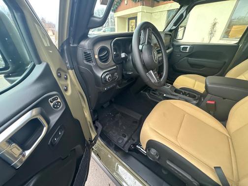 2025 Jeep Wrangler 4xe Sport