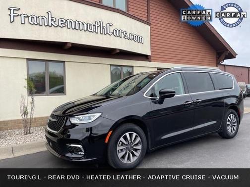 2021 Chrysler Pacifica Touring-L