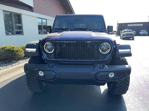 REIGN 2026 Jeep Wrangler Sport