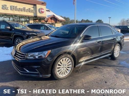 2017 Volkswagen Passat 1.8T SE