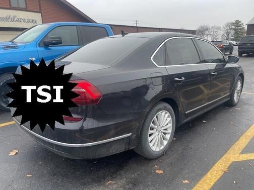 2017 Volkswagen Passat 1.8T SE