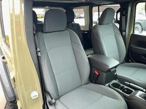 2025 Jeep Wrangler 4xe Sport