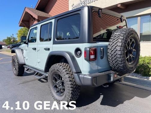 2024 Jeep Wrangler Sport