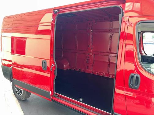 2025 RAM ProMaster 3500 EV Base