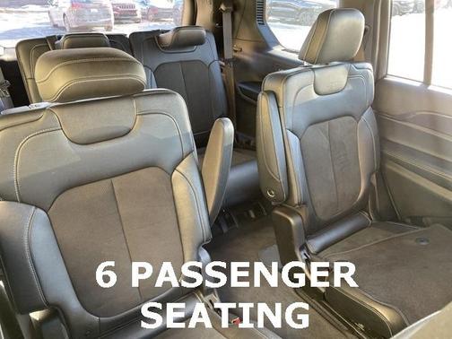 2022 Jeep Grand Cherokee L Laredo