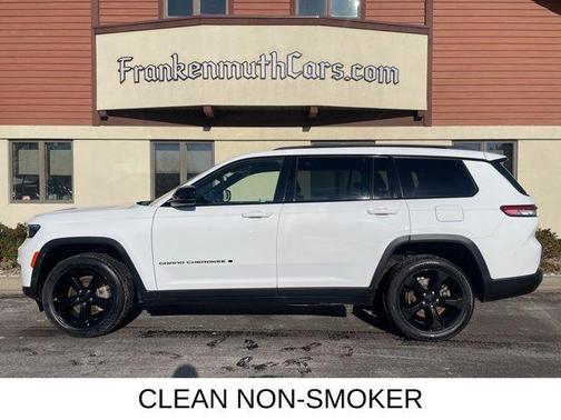 2022 Jeep Grand Cherokee L Laredo