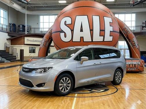 2019 Chrysler Pacifica Touring-L Plus