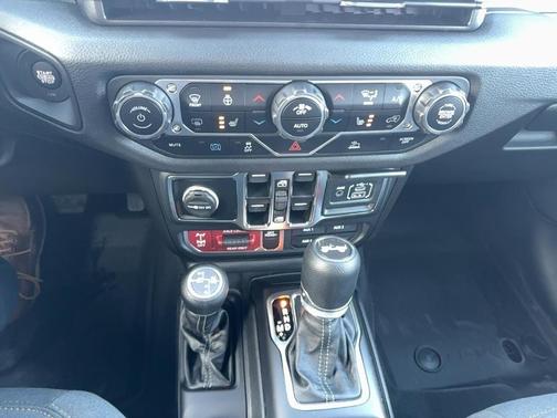 2025 Jeep Wrangler 4xe Sport