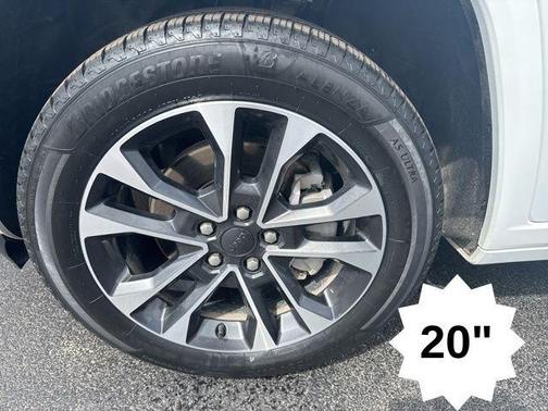 Bright White Clearcoat 2021 Jeep Grand Cherokee L Overland