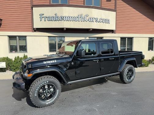 2025 Jeep Gladiator Sport