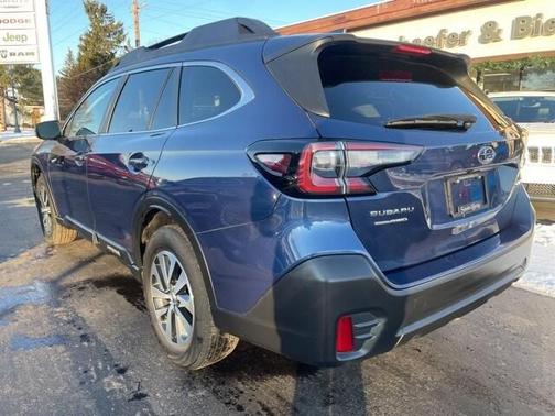 2021 Subaru Outback Premium
