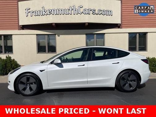 2021 Tesla Model 3 Standard Range Plus