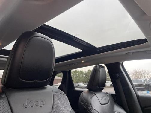 2022 Jeep Cherokee Limited