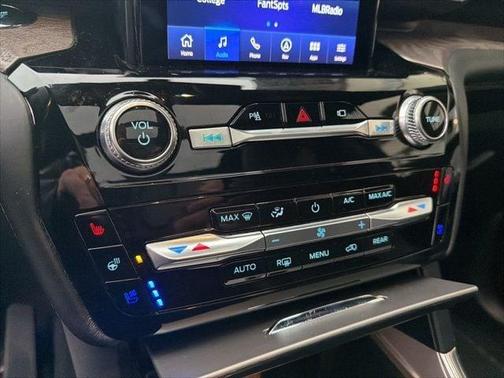 Black Metallic 2021 Ford Explorer Platinum