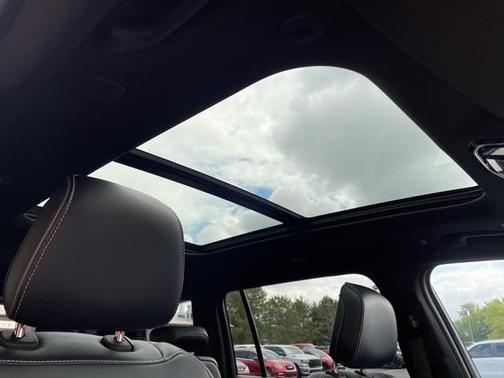 2023 Jeep Grand Cherokee L Overland