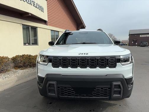 2026 Jeep Cherokee LAREDO/LIMITED