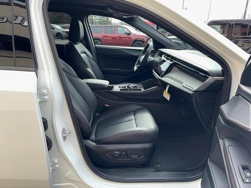 2026 Jeep Cherokee LAREDO/LIMITED