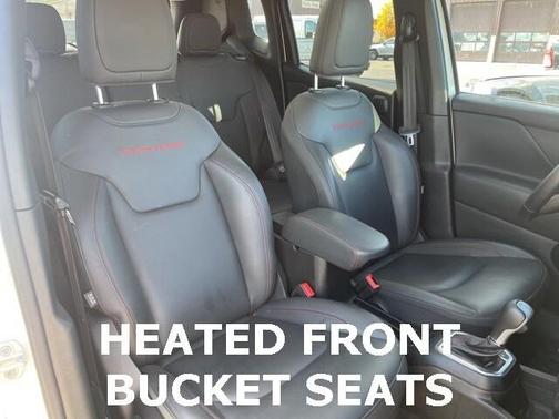 2023 Jeep Renegade Trailhawk