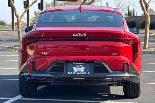 2025 Kia K4 GT-Line