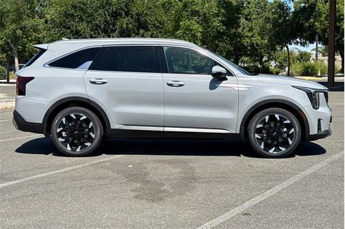 2025 Kia Sorento EX