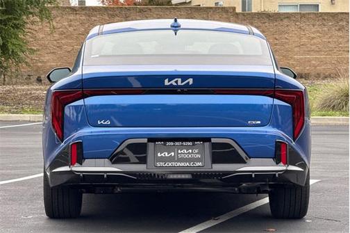 2025 Kia K4 GT-Line