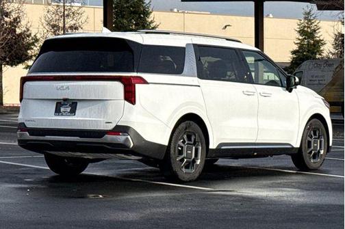 2026 Kia Carnival Hybrid SX