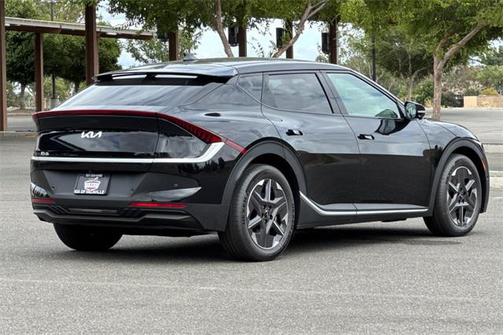 2025 Kia EV6 Light Long Range